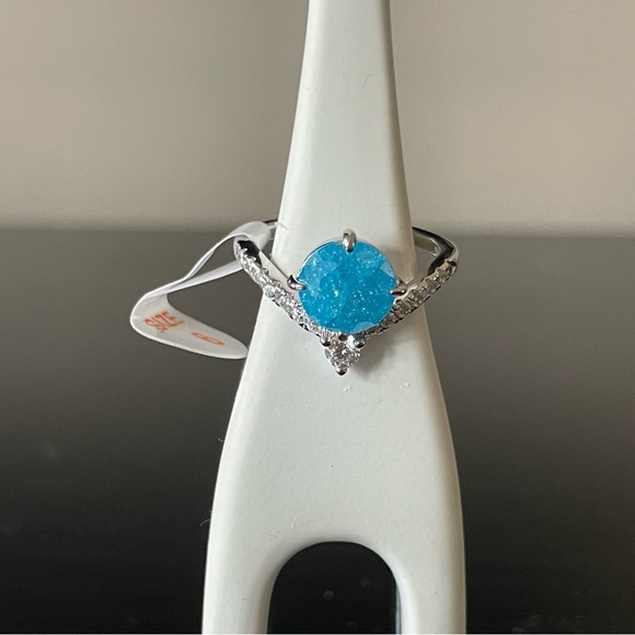 BP Blue Ice Crystal Sterling Ring (RBP 5025) - Picture 6 of 12